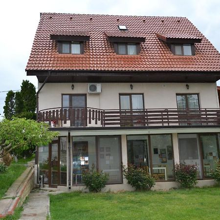 Villa Siret Sendreni Εξωτερικό φωτογραφία