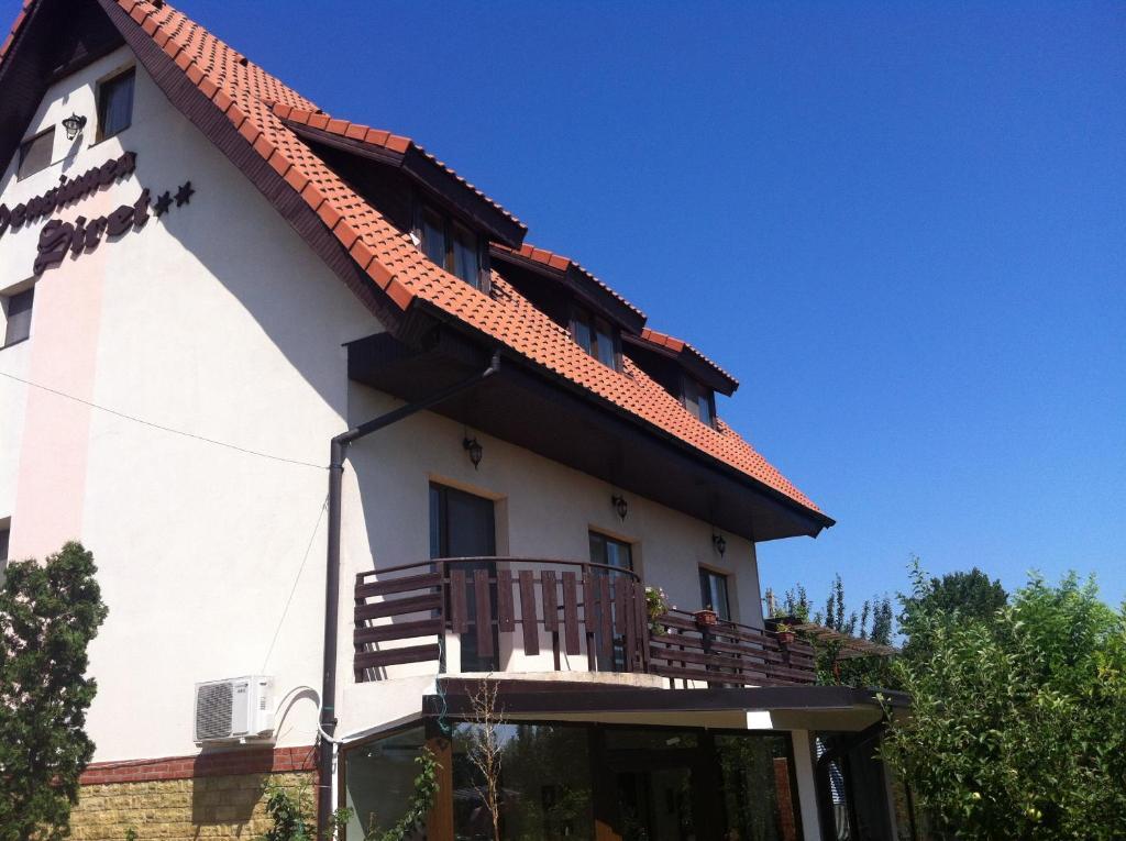 Villa Siret Sendreni Εξωτερικό φωτογραφία